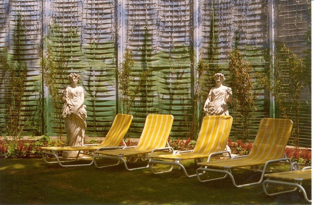 Beauty-Vital-Residenz Helga Dolezal Neusiedl am See Exterior photo